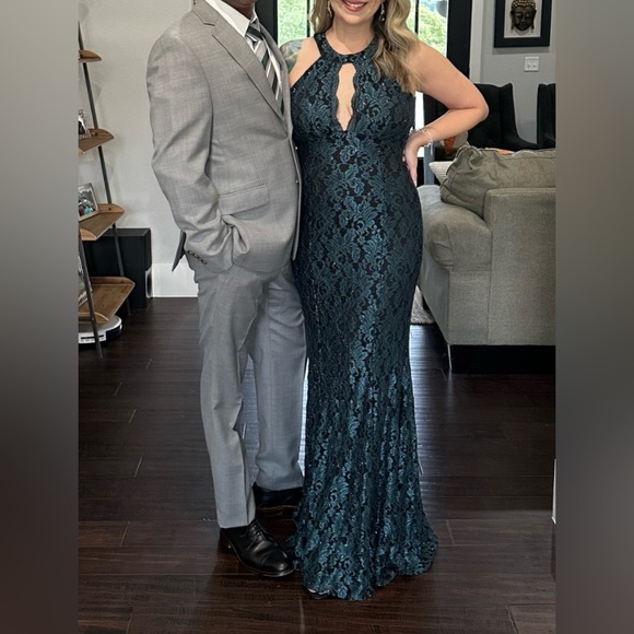 Emerald Green and Black Formal Dress - Picture 7 of 7